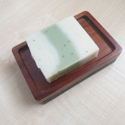 Geranium & Patchouli Soap with Green, Kaolin Clay & Poppy Seed